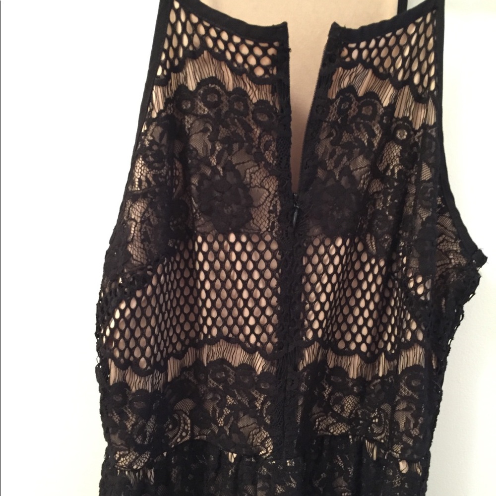 Revolve - Picture 3 of 3